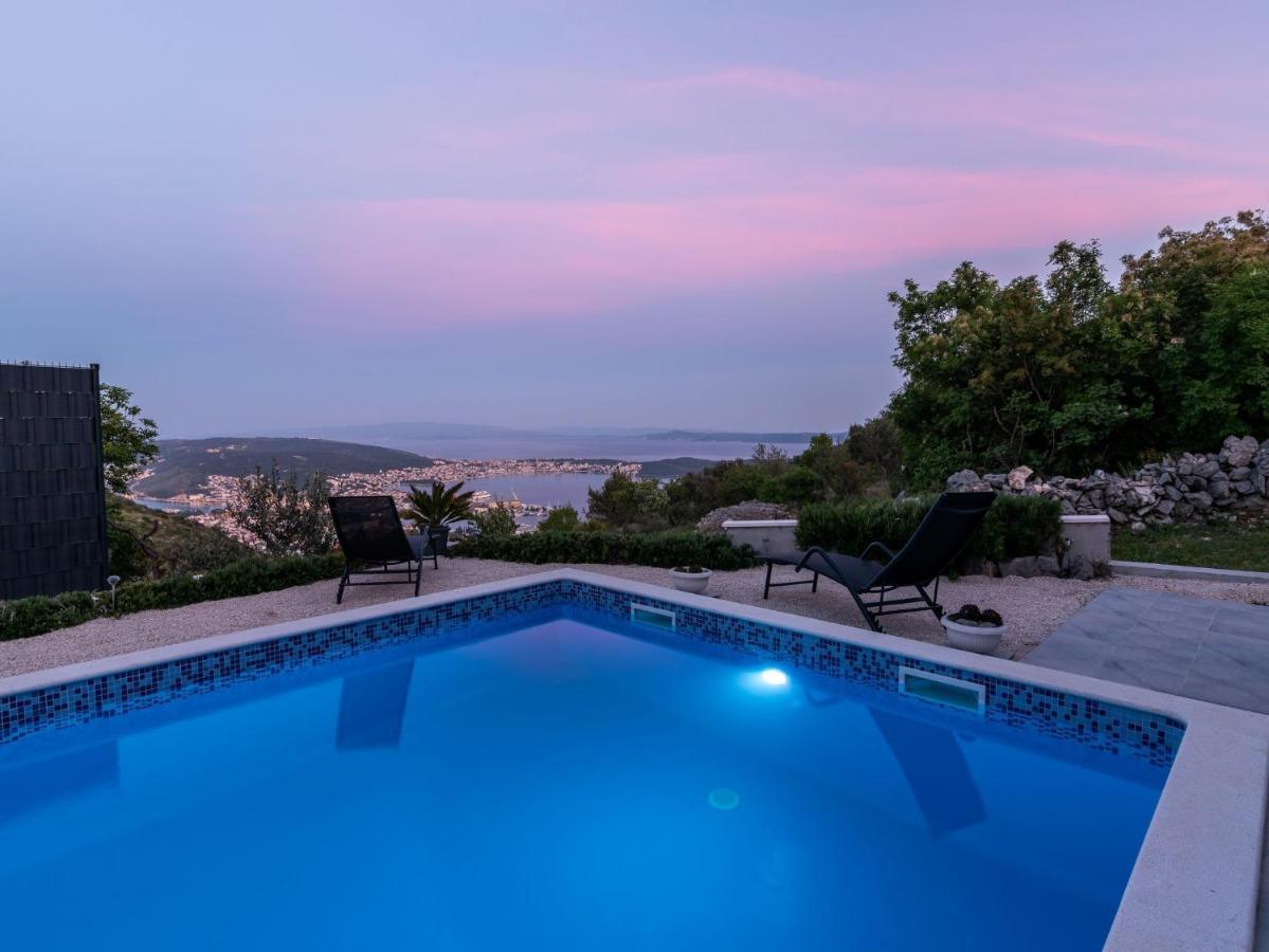 Scenic Sea View,Three Bedroom Villa With Pool Trogir Exteriör bild