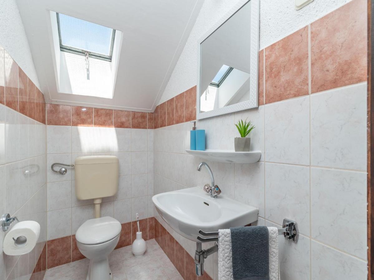 Scenic Sea View,Three Bedroom Villa With Pool Trogir Exteriör bild