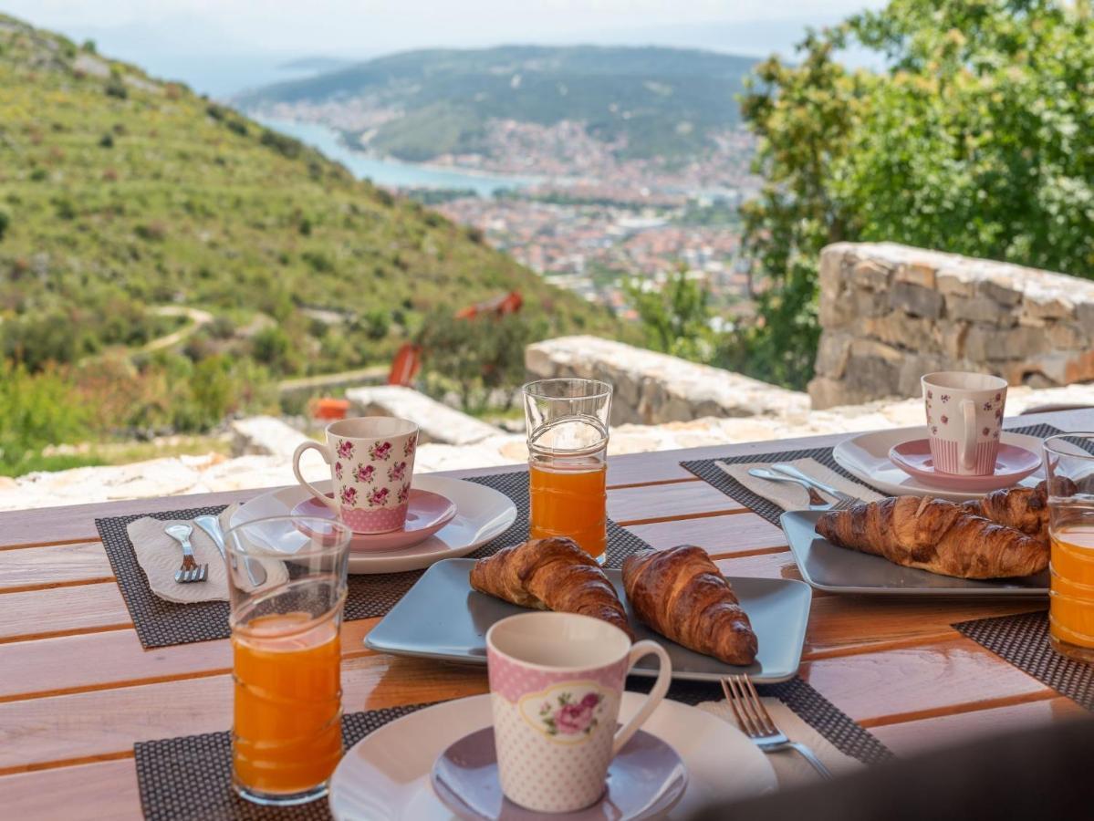 Scenic Sea View,Three Bedroom Villa With Pool Trogir Exteriör bild