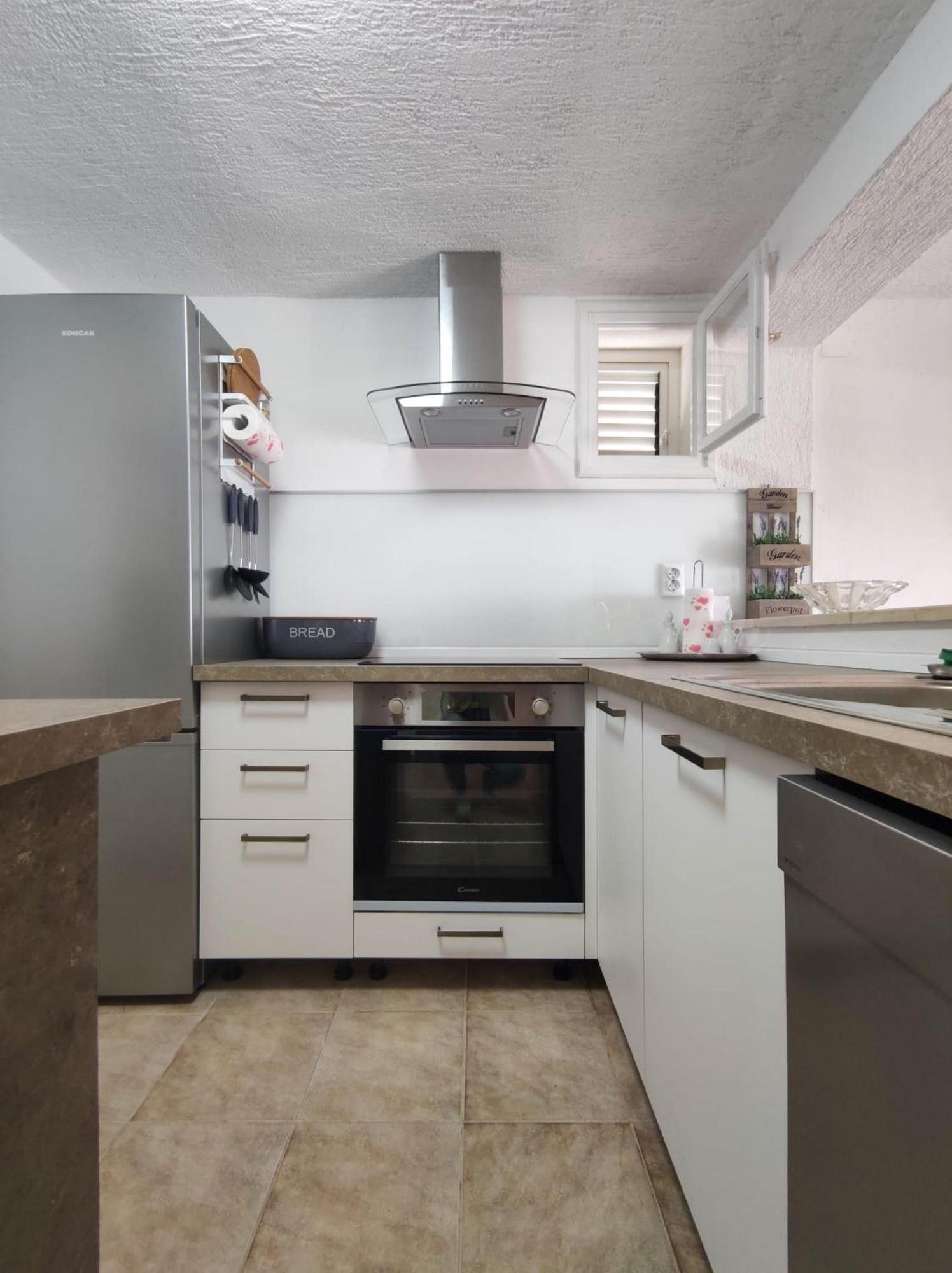 Scenic Sea View,Three Bedroom Villa With Pool Trogir Exteriör bild